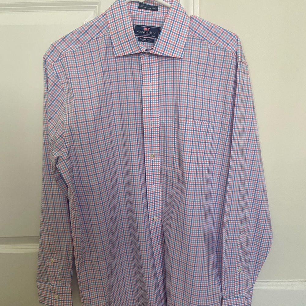 Vineyard Vines Button Down - image 1